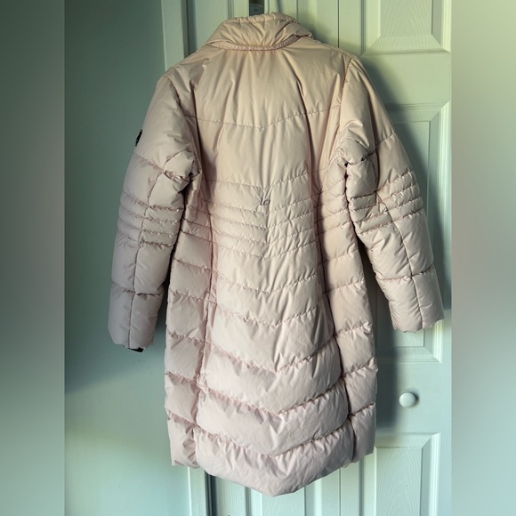 Cutest pink long lole puffer jacket - Picture 6 of 6